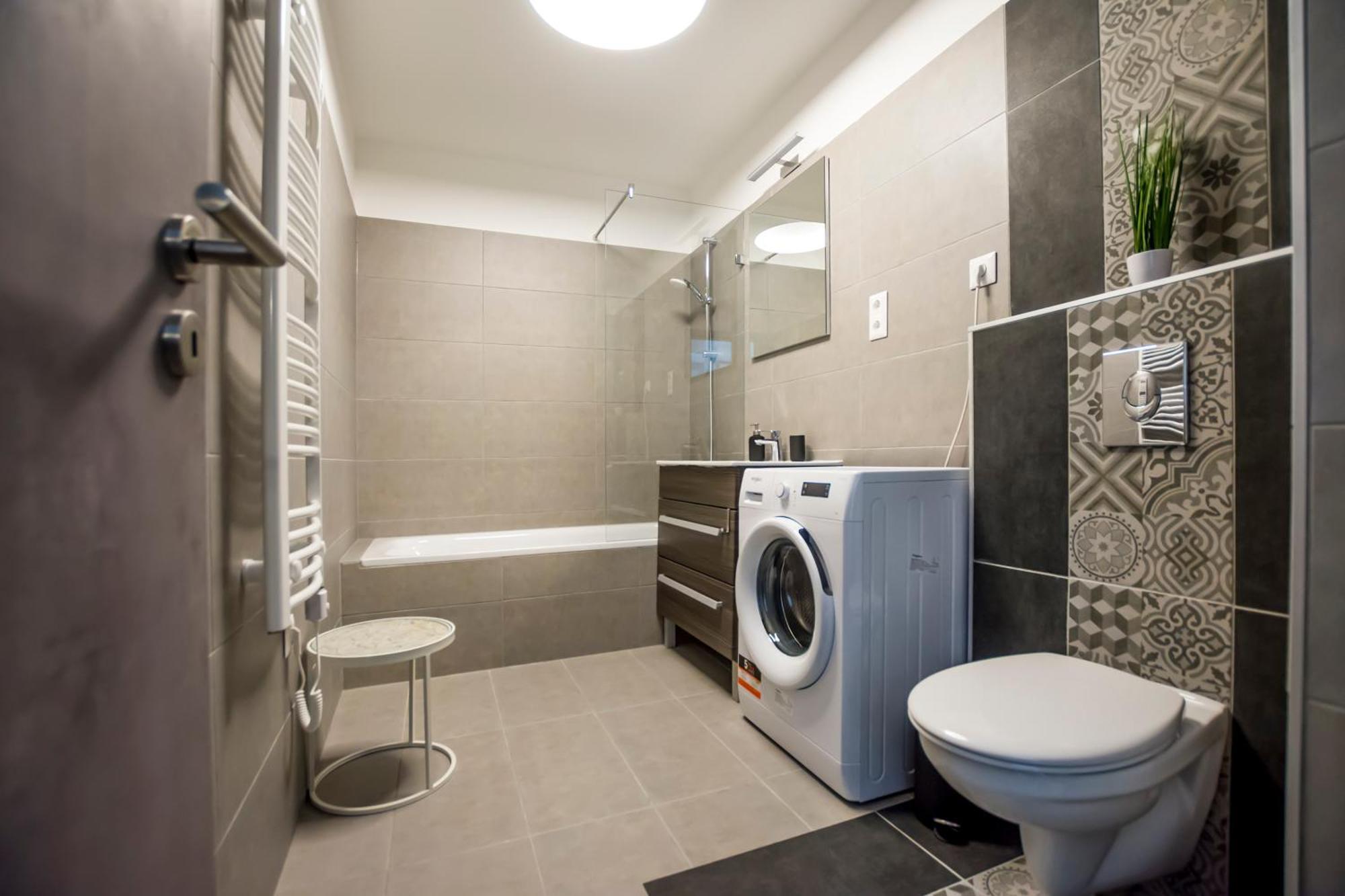 K40 Romantic Deluxe Studio In The City Center 布达佩斯 外观 照片